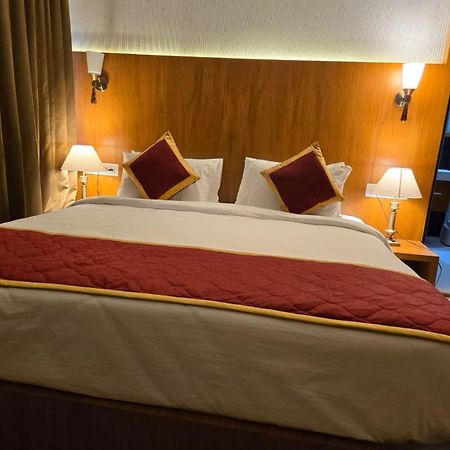 Hotel Badami Court Eksteriør billede