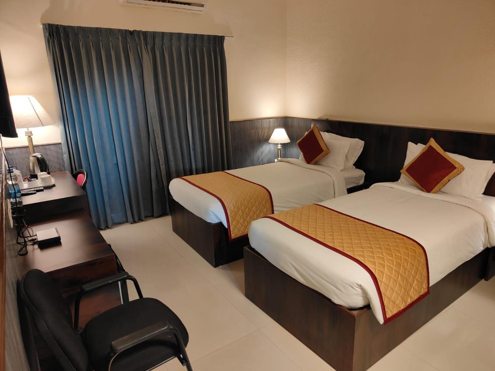 Hotel Badami Court Eksteriør billede