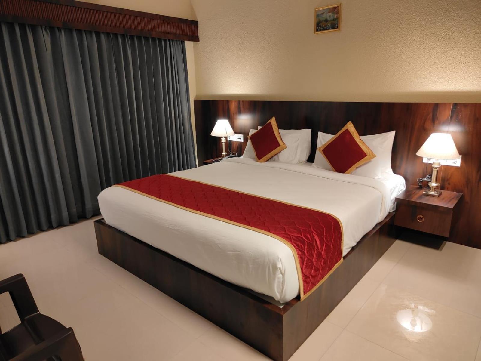 Hotel Badami Court Eksteriør billede